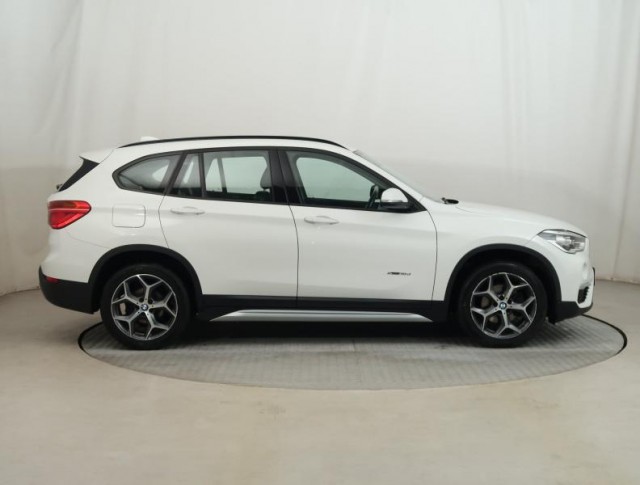 BMW X1  xDrive18d 