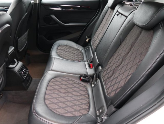 BMW X1  xDrive18d 