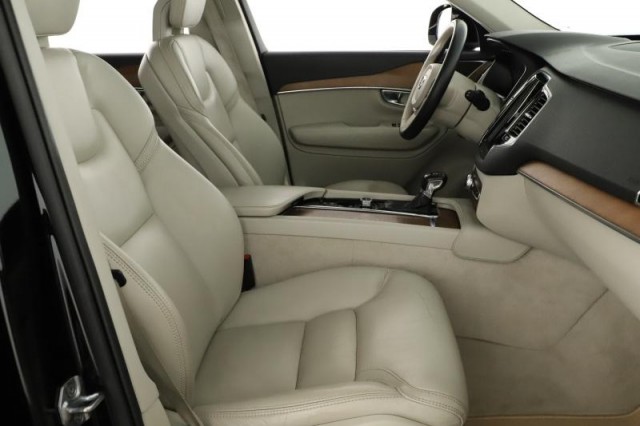 Volvo XC90  D5 AWD 