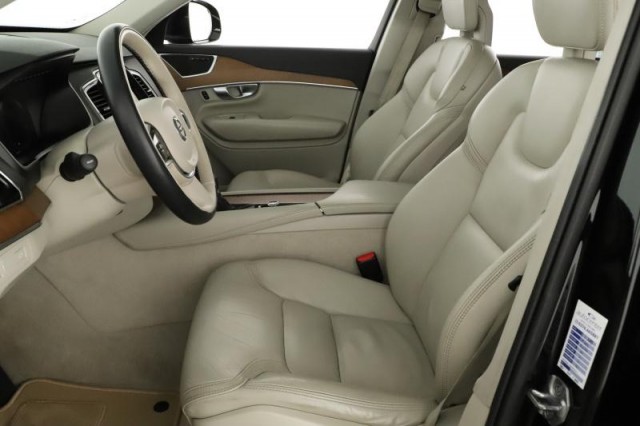 Volvo XC90  D5 AWD 