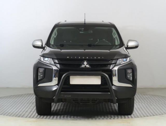 Mitsubishi L200  2.2 DI-D Intense