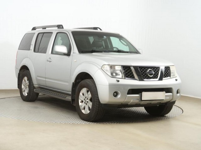 Nissan Pathfinder  2.5 dCi 