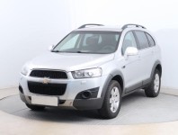 Chevrolet Captiva  2.4 i 