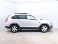 Chevrolet Captiva  2.4 i 