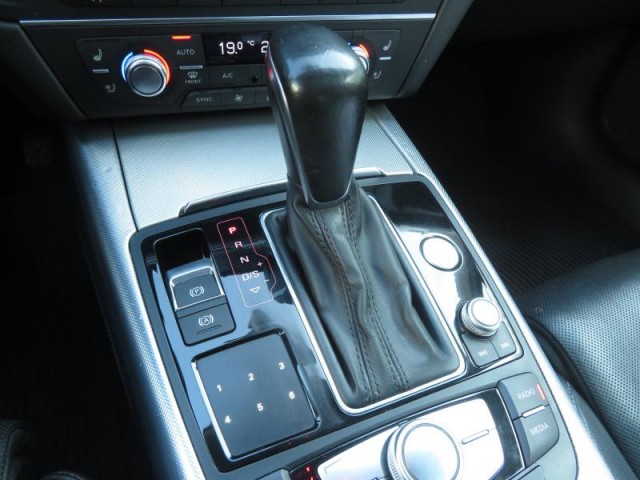 Audi A6 Allroad  3.0 TDI 
