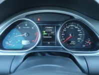 Audi Q7  3.0 TDI 