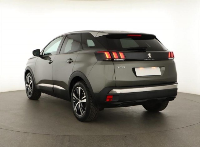 Peugeot 3008  1.2 PureTech 