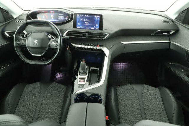 Peugeot 3008  1.2 PureTech 
