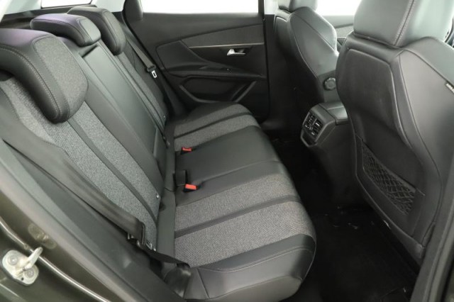 Peugeot 3008  1.2 PureTech 