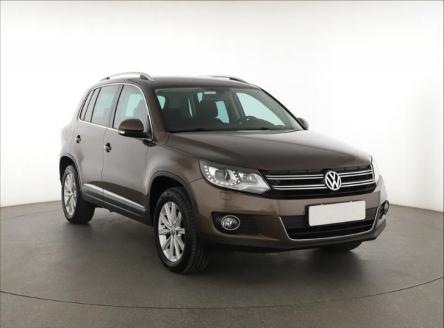Volkswagen Tiguan  2.0 TDI Sport