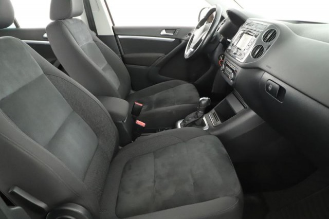 Volkswagen Tiguan  2.0 TDI Sport