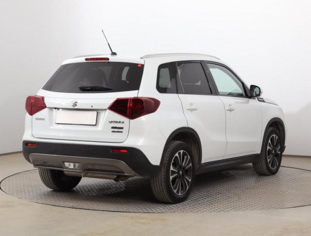 Suzuki Vitara  1.5 Hybrid 