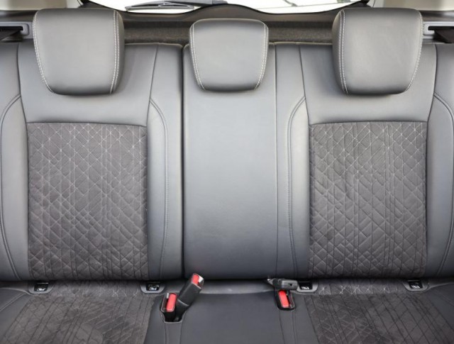 Suzuki Vitara  1.5 Hybrid 