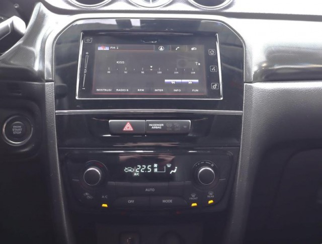 Suzuki Vitara  1.5 Hybrid 