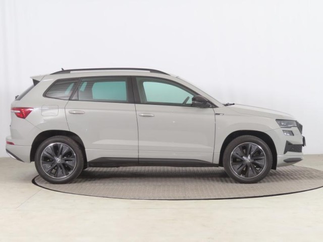 Škoda Karoq  2.0 TSI Sportline