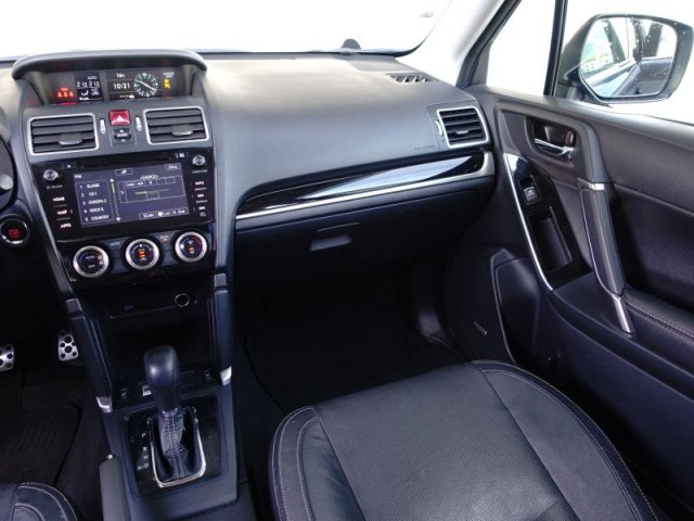 Subaru Forester  2.0 d 