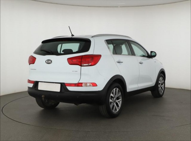 Kia Sportage  2.0 CRDi 