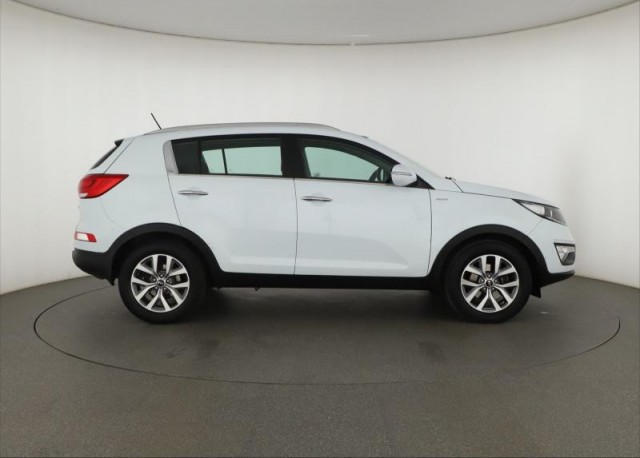 Kia Sportage  2.0 CRDi 