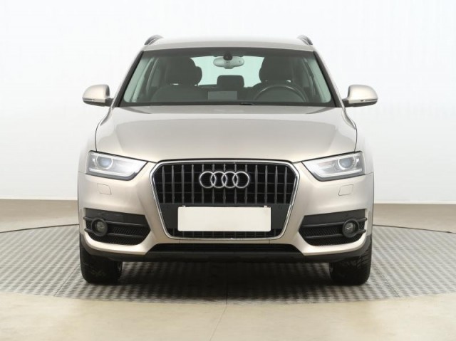 Audi Q3  2.0 TDI 