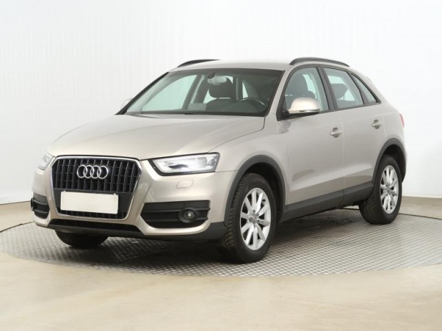 Audi Q3  2.0 TDI 