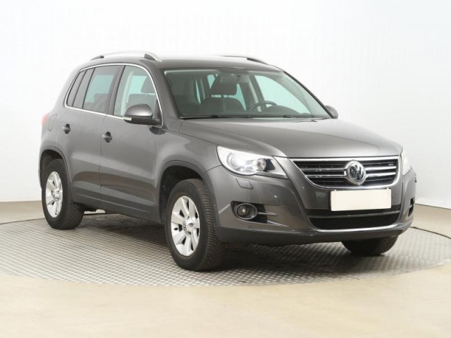 Volkswagen Tiguan  2.0 TDI 