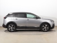 Peugeot 3008  1.2 PureTech Allure