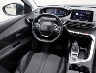 Peugeot 3008  1.2 PureTech Allure