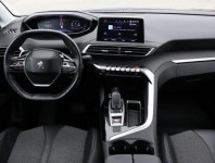 Peugeot 3008  1.2 PureTech Allure