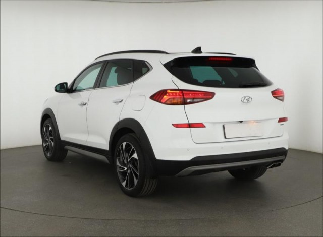 Hyundai Tucson  2.0 CRDi 