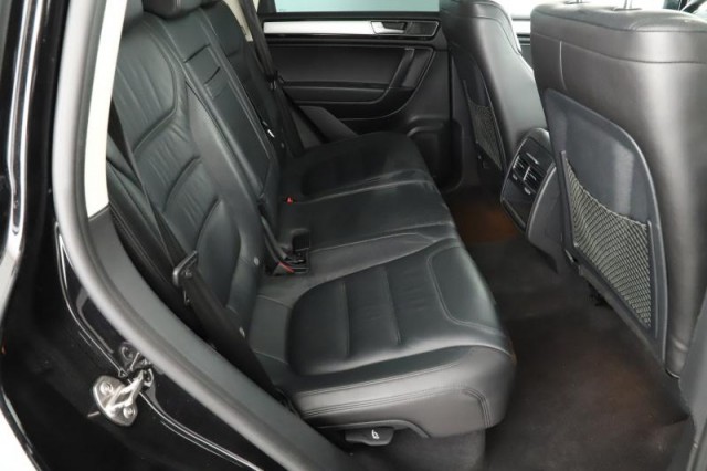 Volkswagen Touareg  3.0 TDI 