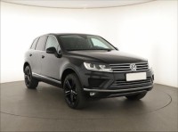 Volkswagen Touareg  3.0 TDI 