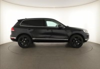 Volkswagen Touareg  3.0 TDI 