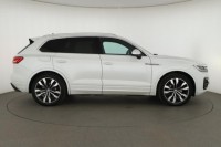 Volkswagen Touareg  3.0 TDI R-Line