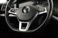 Volkswagen Touareg  3.0 TDI R-Line