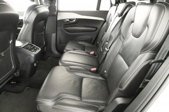 Volvo XC90  D5 AWD R-Design