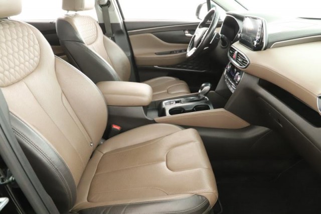 Hyundai Santa Fe  2.2 CRDi 