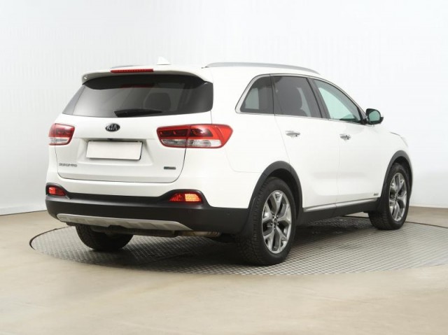 Kia Sorento  2.2 CRDi 