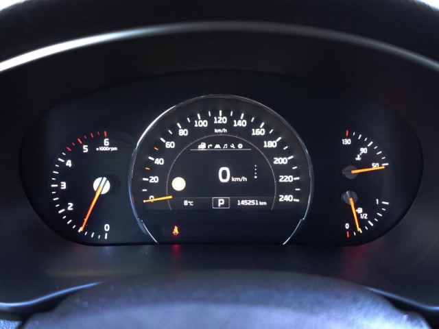 Kia Sorento  2.2 CRDi 