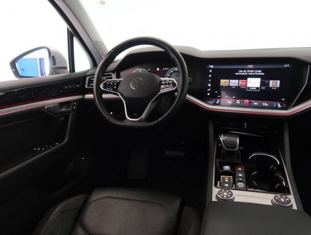 Volkswagen Touareg  3.0 TDI Elegance