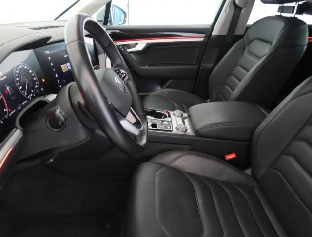 Volkswagen Touareg  3.0 TDI Elegance