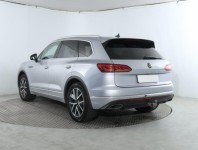 Volkswagen Touareg  3.0 TDI Elegance