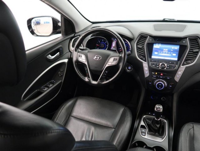 Hyundai Santa Fe  2.2 CRDi 