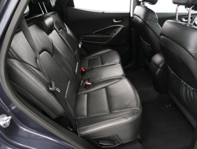 Hyundai Santa Fe  2.2 CRDi 