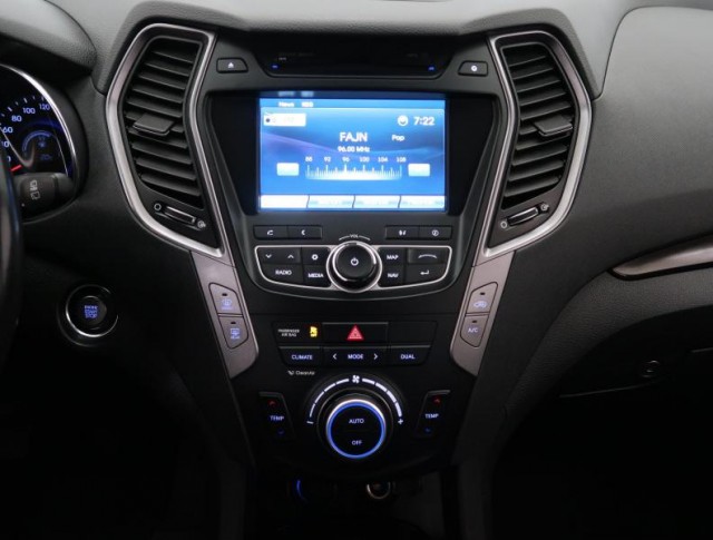 Hyundai Santa Fe  2.2 CRDi 