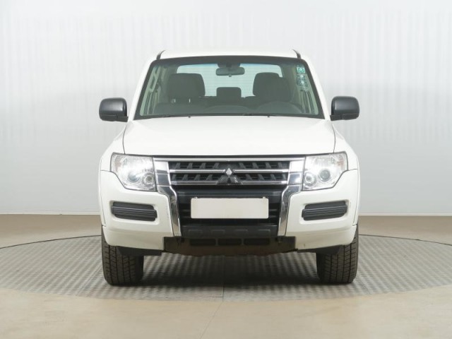 Mitsubishi Pajero  3.2 DI-D 
