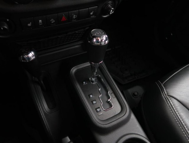 Jeep Wrangler  2.8 CRD 
