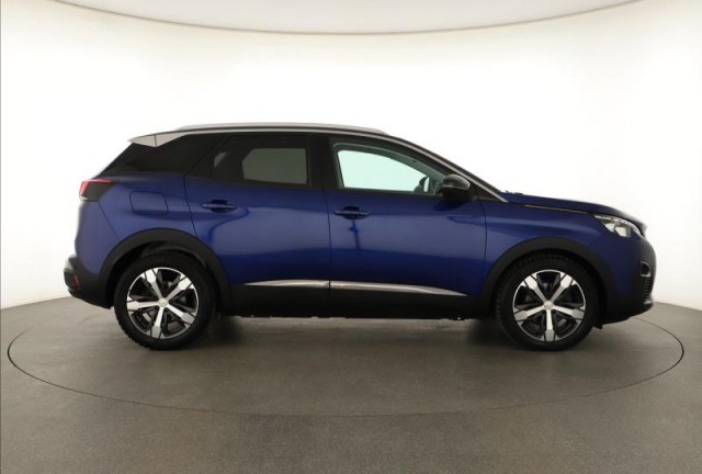 Peugeot 3008  2.0 BlueHDi Allure