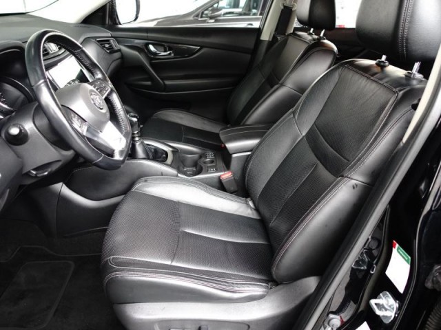 Nissan X-Trail  1.6 DIG-T Tekna