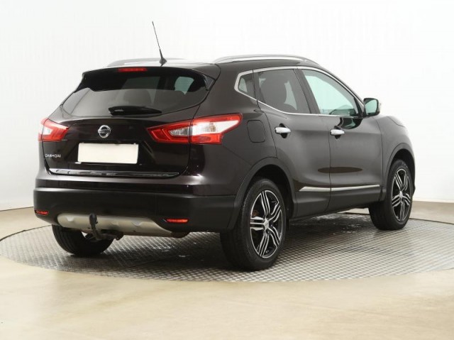Nissan Qashqai  1.2 DIG-T 