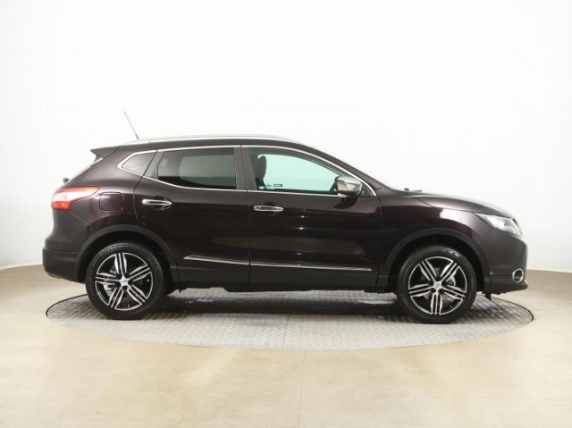 Nissan Qashqai  1.2 DIG-T 
